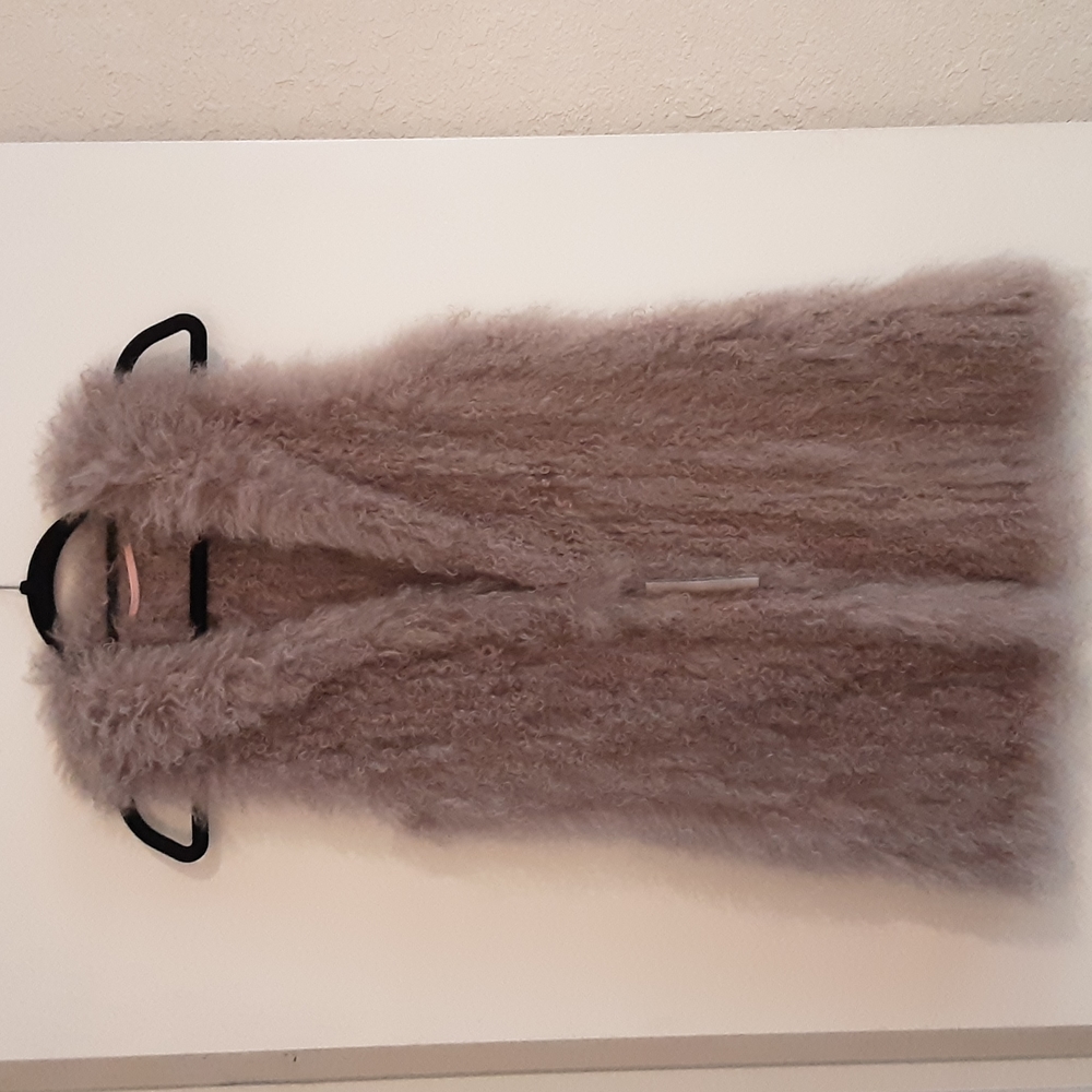 NWT Knitted Tibetan Lamb long vest M